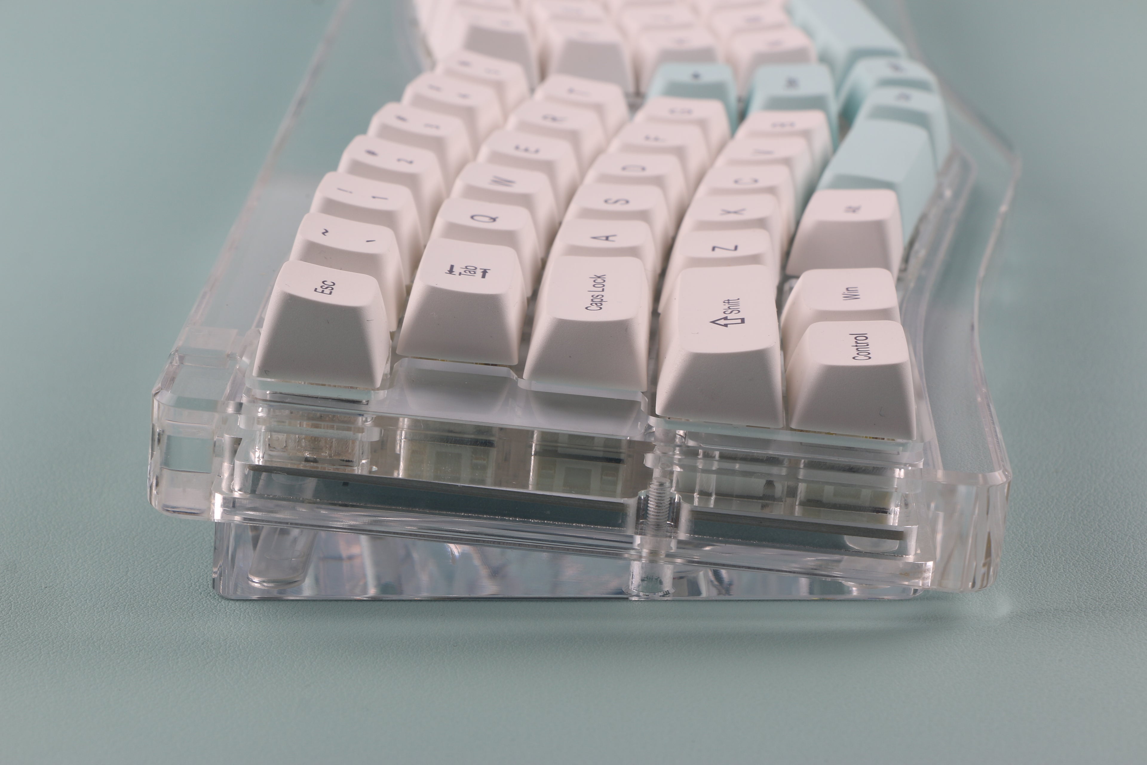 Customised Keyboard Transparent Bluetooth Dual Mode Mechanical Keyboard