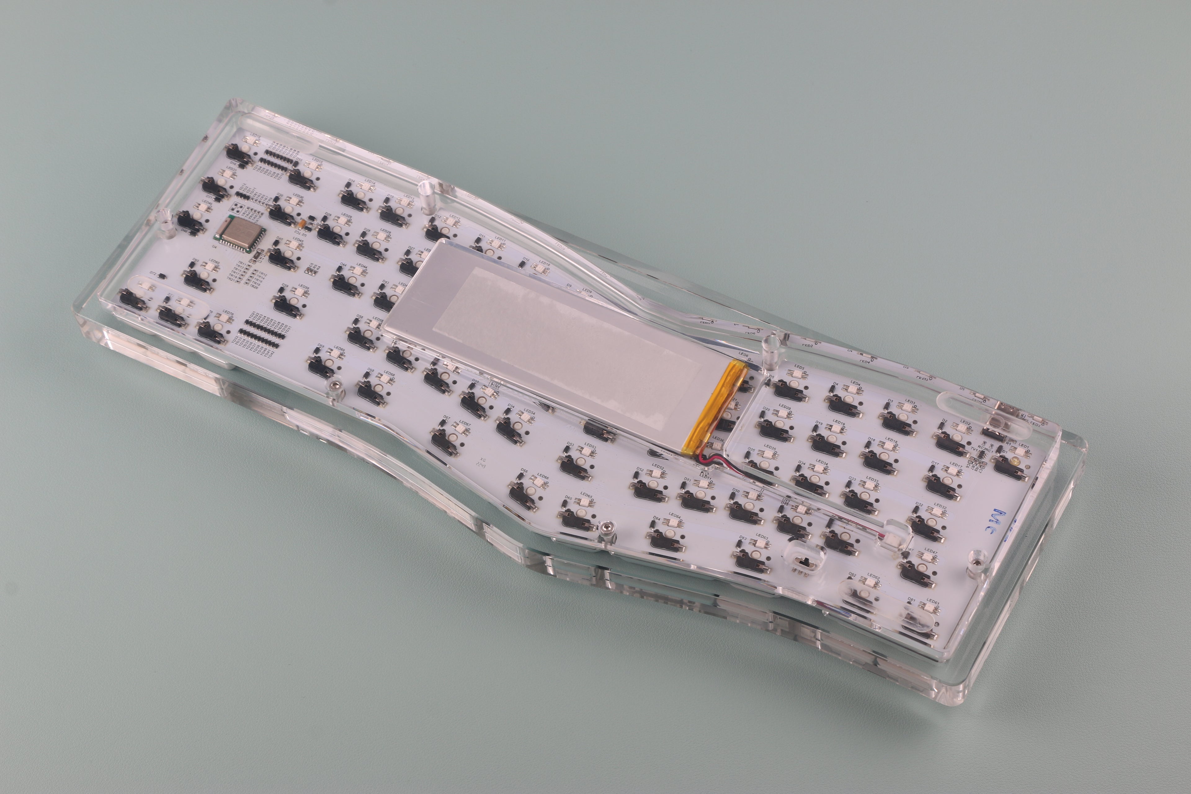 Customised Keyboard Transparent Bluetooth Dual Mode Mechanical Keyboard